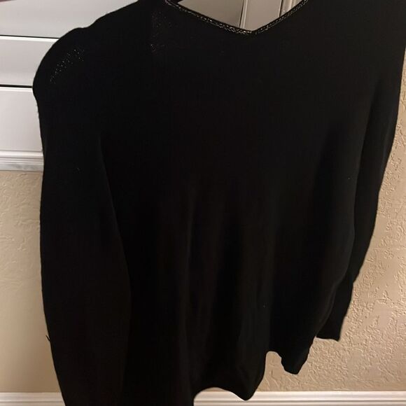 Lilly Pulitzer Stevie Black sweater with Gold Trim size medium - Picture 3 of 3